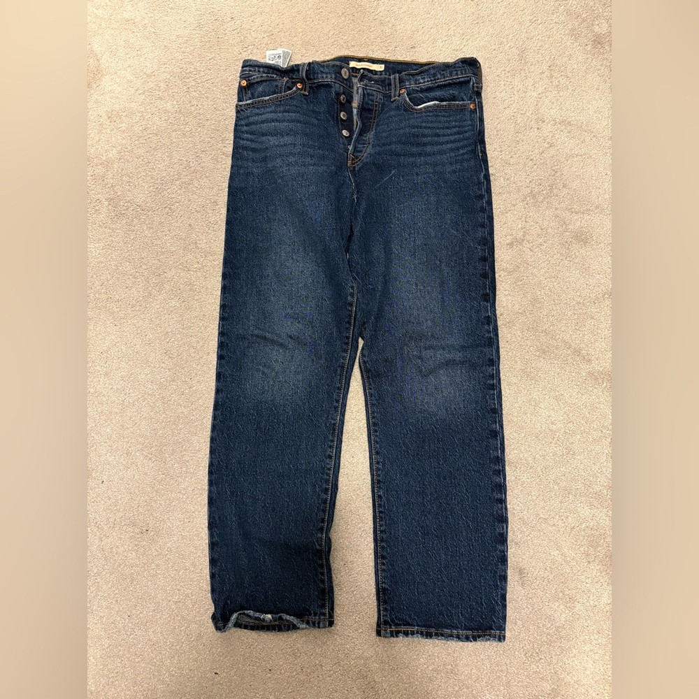 Levi’s Premium High Rise Wedgie Straight, 31x28